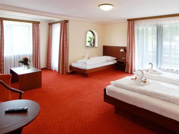 Alpenhotel Brennerbascht Бишофсвизен Екстериор снимка
